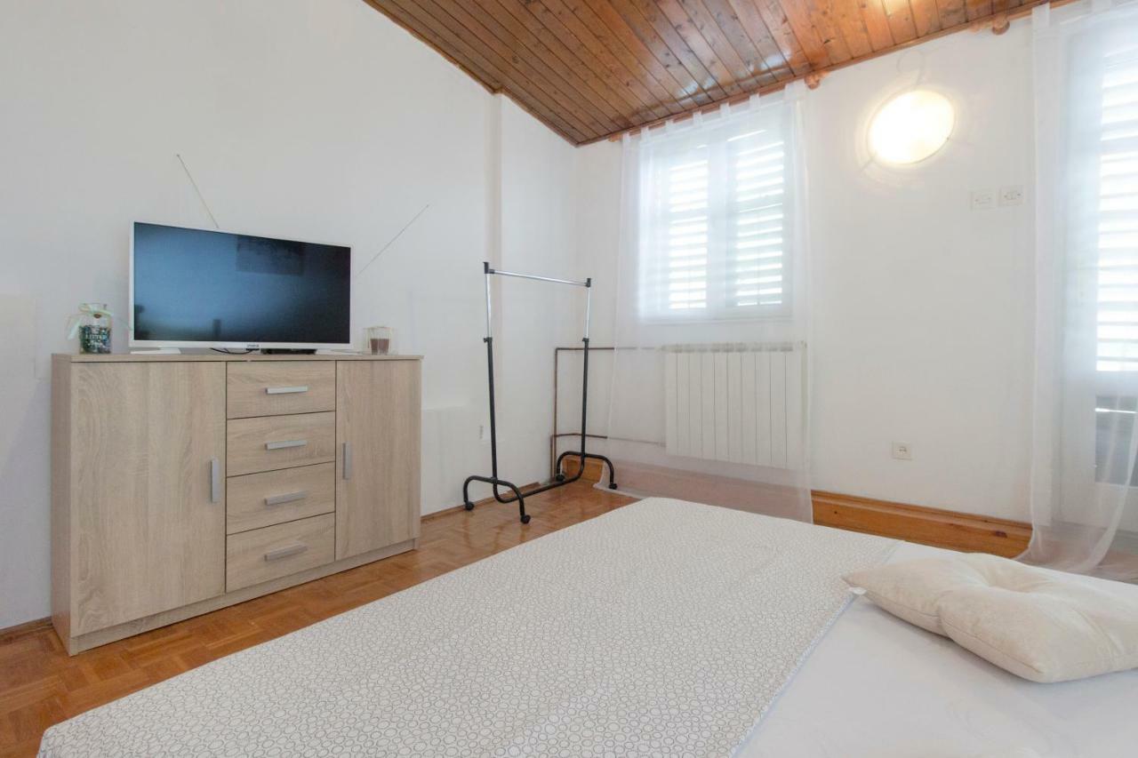 Apartment'S Dalmatia شيبينيك المظهر الخارجي الصورة